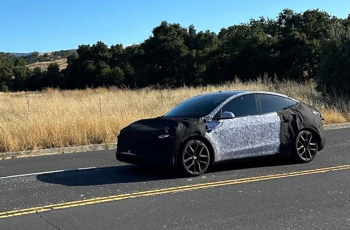 2026 Tesla Model Y Performance trim