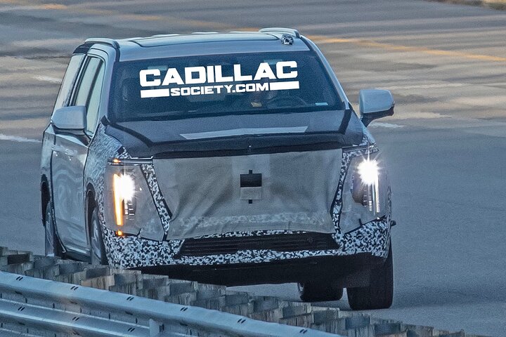 2025-Cadillac-Escalade-ESV-Prototype-Spy-Shots-Refresh-Front-End-Exterior-001