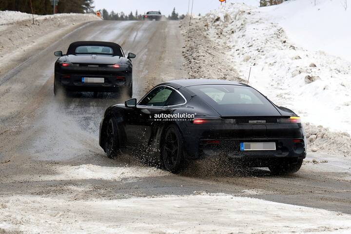 2026-porsche-718-cayman-electric-spied-will-replace-internal-combustion-718-cayman_22