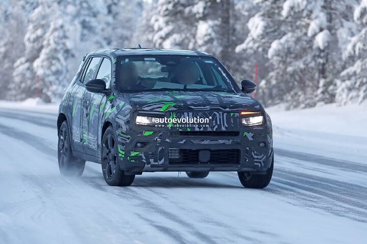 newcarscoops_ 2027 Jeep Avenger prototype(28)