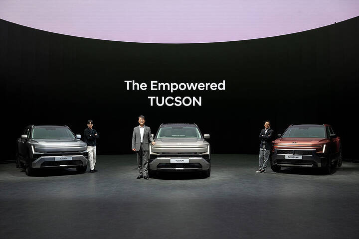 2027  Hyundai Tucson_0002
