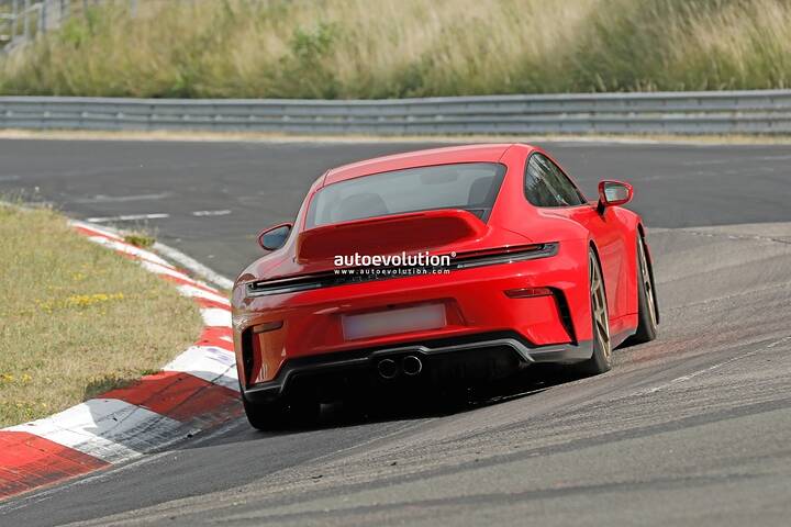 spy-photos-2027-porsche-911-gt3-nurburgring-prototype-spotted-with-retro-tastic-ducktail-spoiler_10
