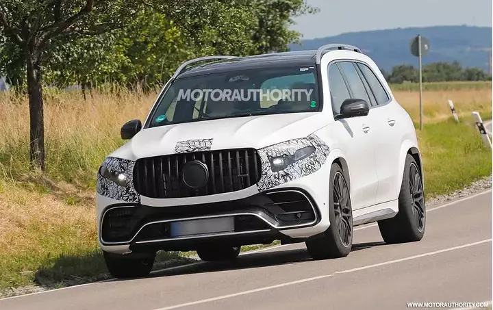 2027-mercedes-benz-amg-gls-63-facelift-spy-shots--photo-via-baldauf_100940132_l