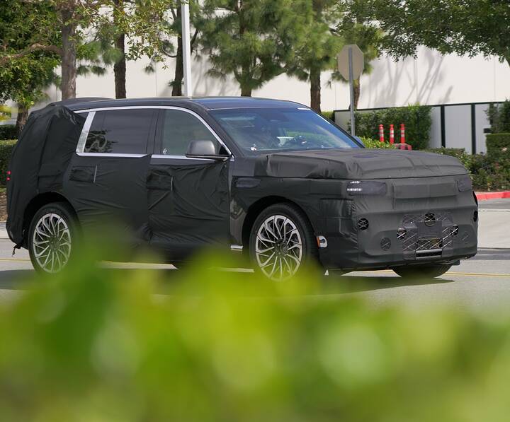 06ea1c2d-b2da-4463-82c2-2dce966c91de