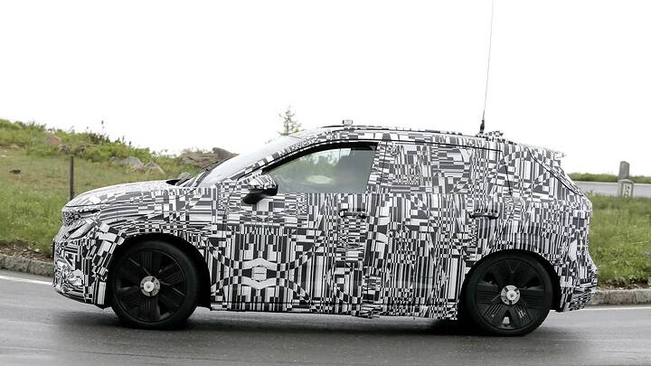 Skoda Epiq spyshots 2025-3