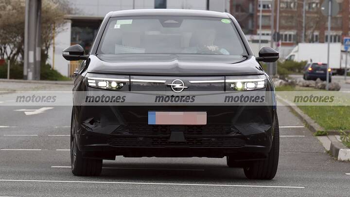 opel-grandland-gse-2026-fotos-espia-2025107558-1743855520_1