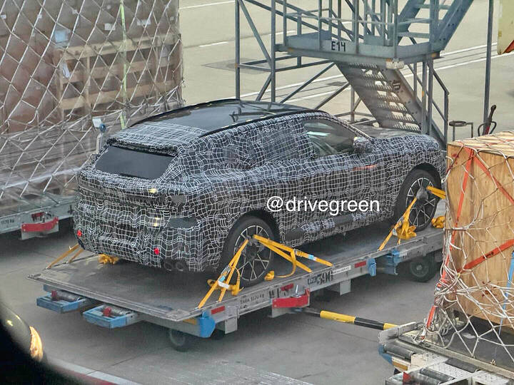 2027 bmw x5 m60 g65 4