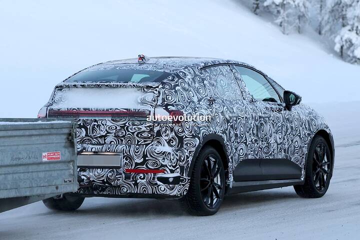 imgi_52_here-is-the-interior-of-the-2027-audi-a2-e-tron-before-you-re-supposed-to-see-it_15