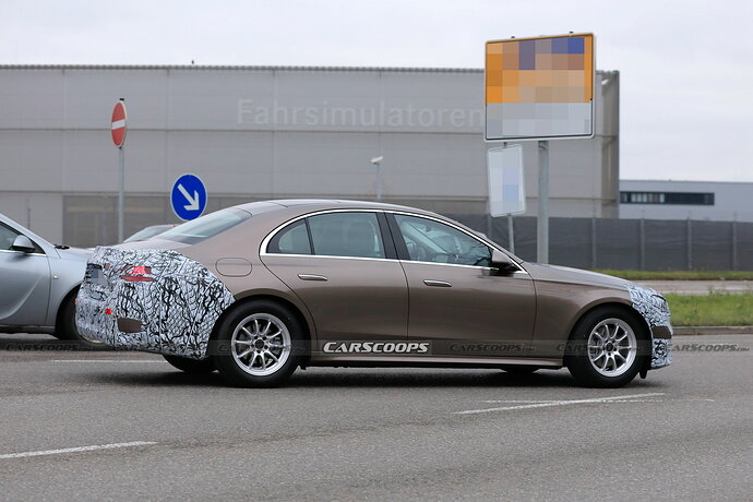 2024-Mercedes-E-Class-S-Baldauf-18