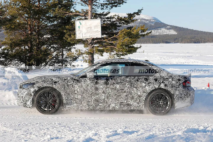 El nuevo BMW M2 CS se traslada a las pruebas de invierno tras un largo (9)