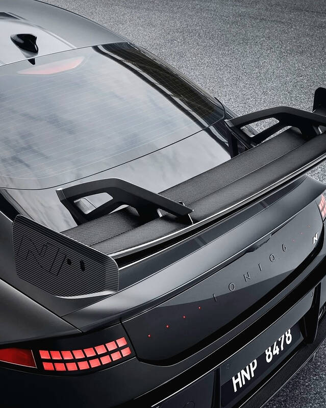 newcarscoops_imgi_11_thumb-c555449061993ab1e6cb2ce2eee84708_1752152645_6697_950x1188