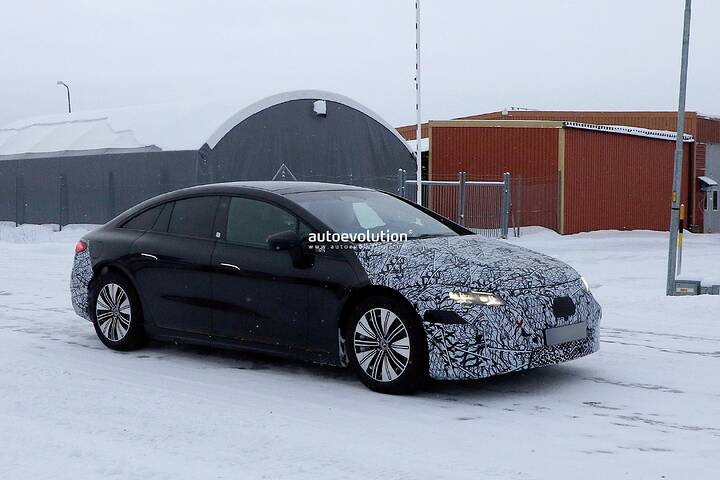 imgi_40_mercedes-eqs-is-getting-a-new-face-newcarscoops_5