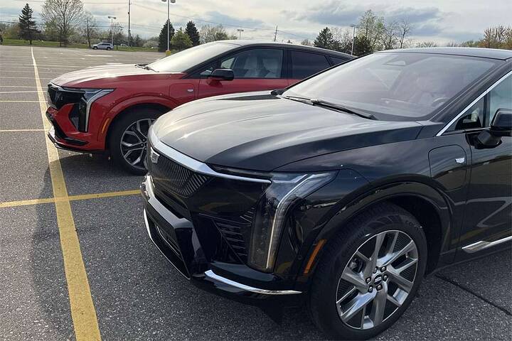 2026-Cadillac-Optiq-V-Capture-Test-Fleet-Spotted-In-Michigan-Reddit-achapm-May-2025-007