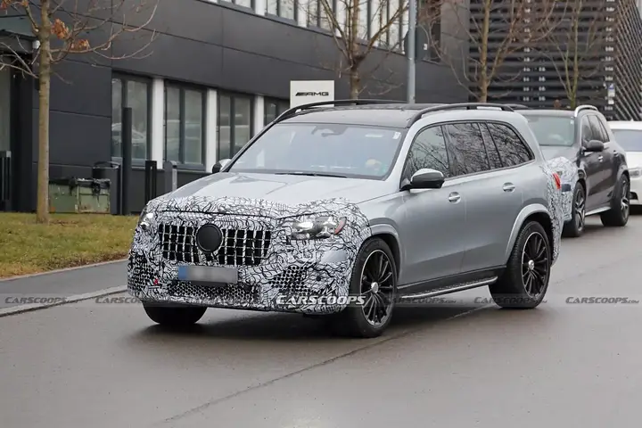 Mercedes-AMG-GLS63-00004-1536x1025