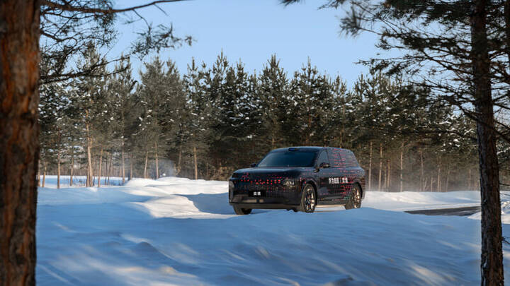 huawei_dongfeng_suv_yijing-2-800x450