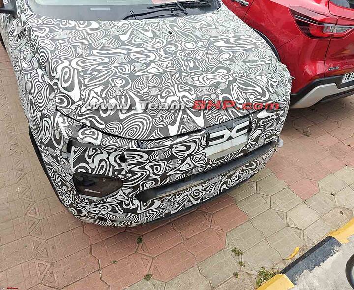renault-kwid-ev-spied-india-testing-tiago-rival-2