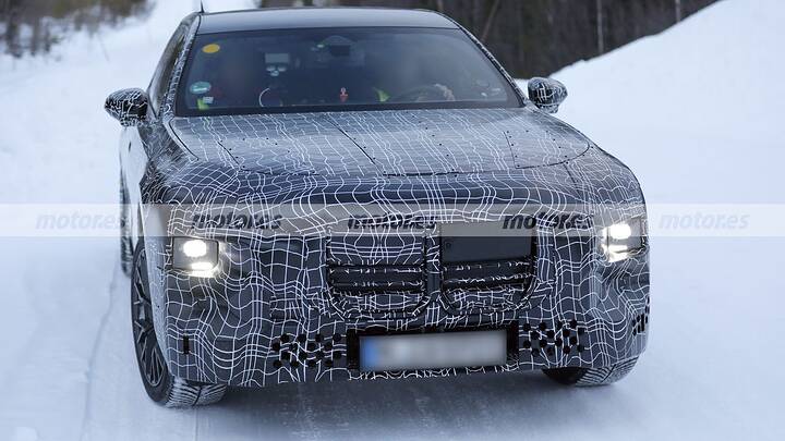 bmw-serie-7-lci-2026-fotos-espia-2025107028-1741253652_5