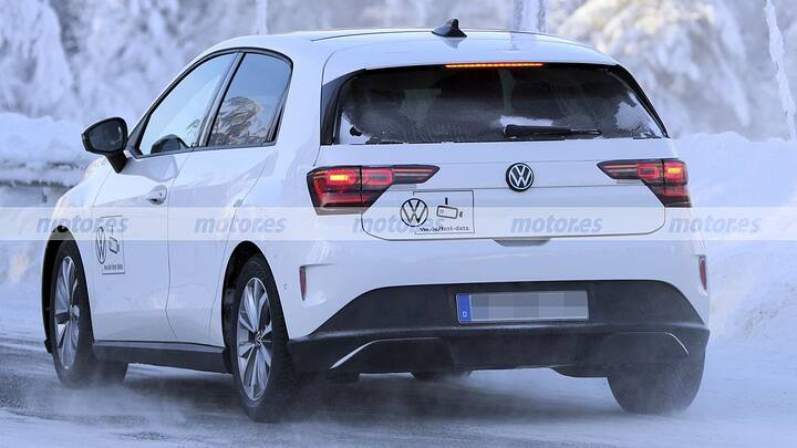 volkswagen-2026112499-1770742859_8