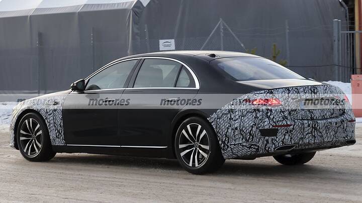mercedes-clase-s-facelift-2025-fotos-espia-invierno-2025106119-1736594030_9