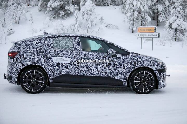 imgi_36_2027-audi-a2-e-tron-heads-up-north-for-the-final-testing-session-before-production-starts_7