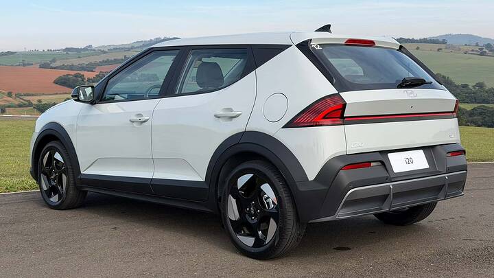 imgi_23_hyundai-i20-ultimate-2027