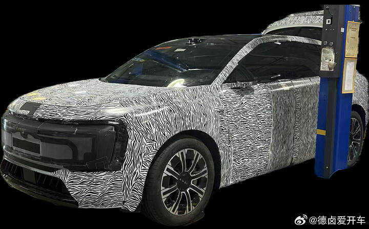 a7e5f88bgy1i5s2igeg7cj20zu0mbwoa