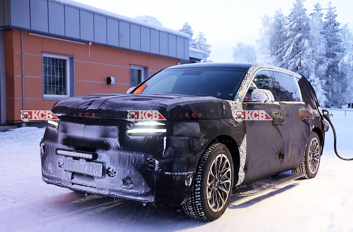 imgi_53_Genesis-GV90-newcarscoops_11110