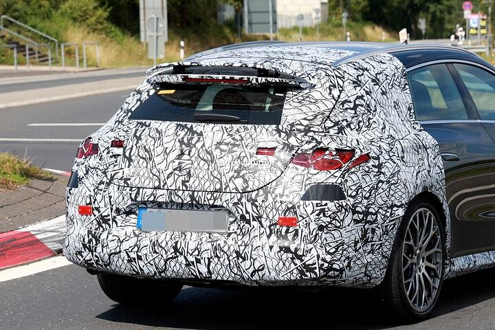 imgi_48_2026-mercedes-amg-cla-shooting-brake-eq-shows-destroyed-tires-after-nurburgring-testing_12