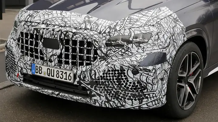 Mercedes-AMG GLE Facelift - front grill_usynli