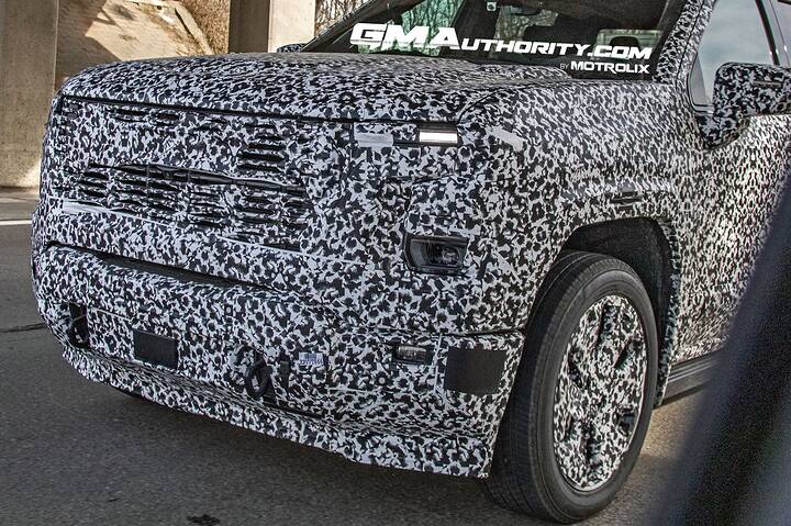 imgi_233_2027-GMC-Sierra-Denali-1500-Prototype-Spy-Shots-Less-Camo-March-2026-Exterior-021-front-three-quarters-front-fascia-grille