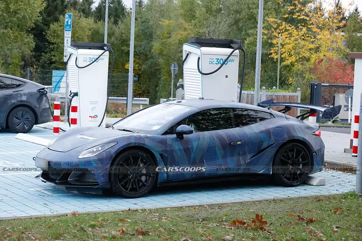 Denza-Z-Scoop-Nurburgring-22