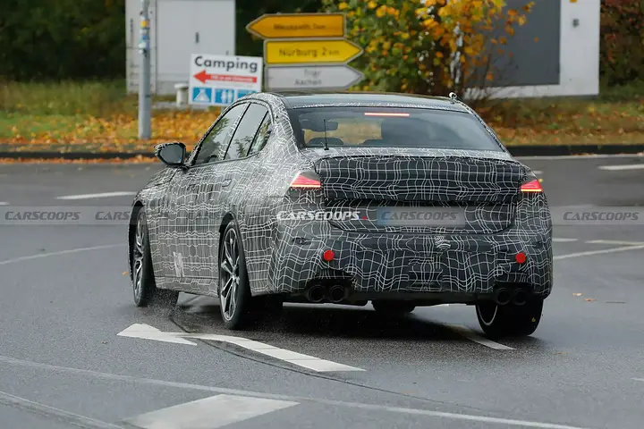 2027-BMW-3-Series-1126-11-2048x1367