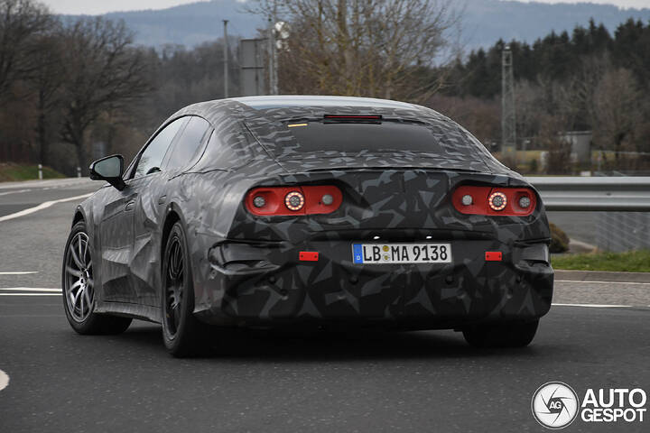 mercedes-amg-gt-4-door-coupe-ev-7b355-c205827032025210737_1