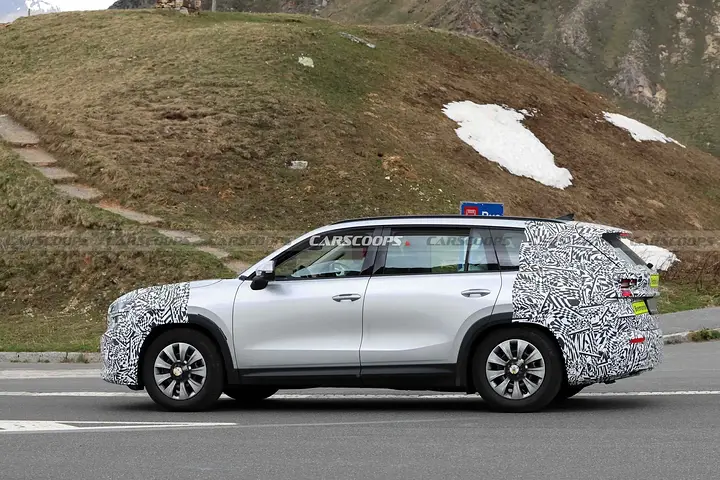 2027-Skoda-Kodiaq-Facelift-newcarscoops-19-2048x1366