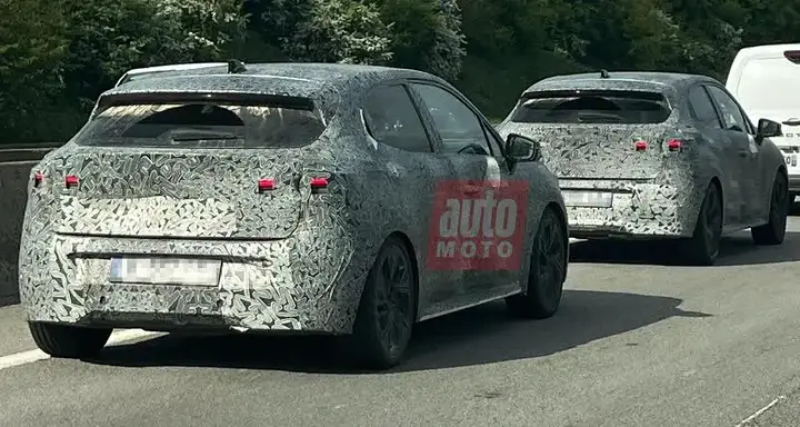 2026 Renault Clio_o