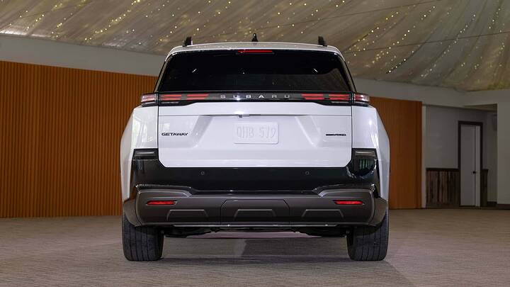 imgi_317_2027-subaru-getaway