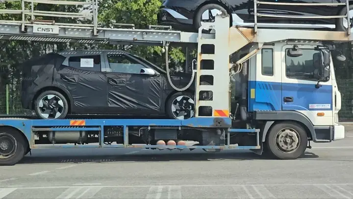 kia-ev2-coupe-spied-2-980x554.jpg