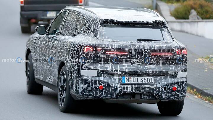 imgi_27_bmw-x5-2027-erlkonig-oktober-2025