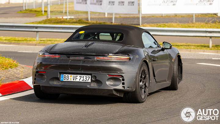 porsche-718-boxster-ev-2025-46ef5-c720901122024153451_4