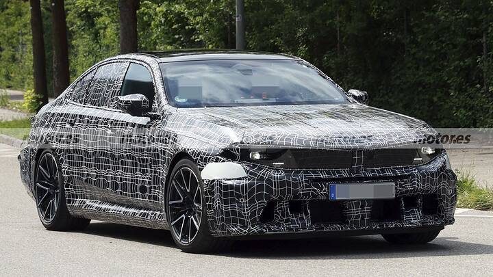 BMW está a punto de cambiar el M5 como nunca antes, y puede que lo más polémico no se vea en estas fotos espía 3