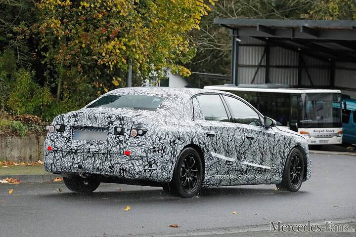 imgi_3_spy-shot-debuet-erste-bilder-von-der-mercedes-e-klasse-eq-239404