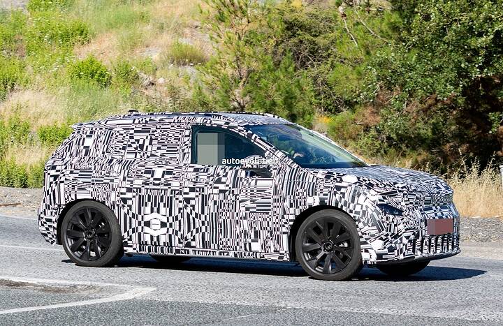 imgi_64_2026-skoda-epiq-spied-looking-sharp-small-electric-suv-features-concept-styling-cues_23