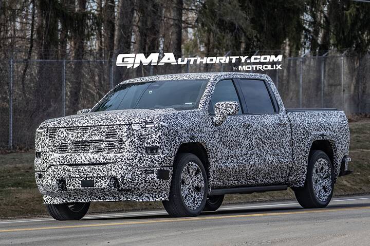 imgi_84_2027-GMC-Sierra-Denali-1500-Prototype-Spy-Shots-Less-Camo-March-2026-Exterior-005-side-front-three-quarters