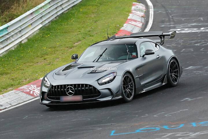 imgi_73_heres-the-lexus-lfr-supercar-like-youve-never-seen-it-before_8