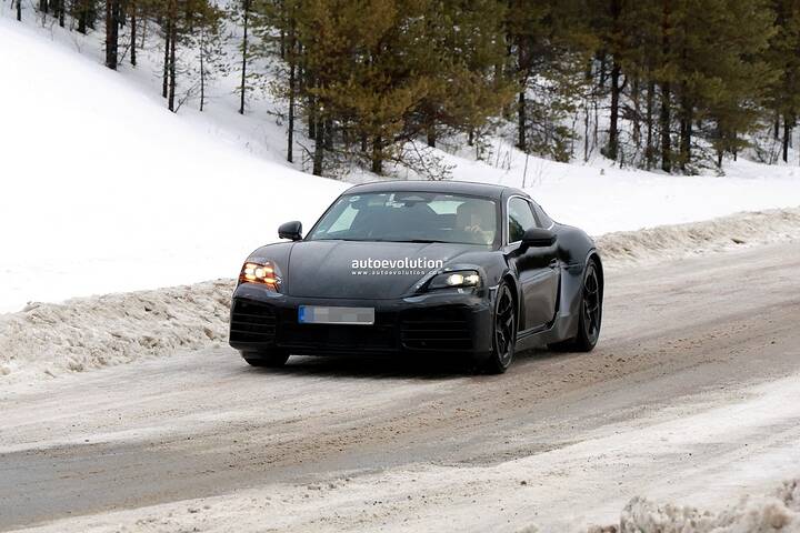 2026-porsche-718-cayman-electric-spied-will-replace-internal-combustion-718-cayman_1