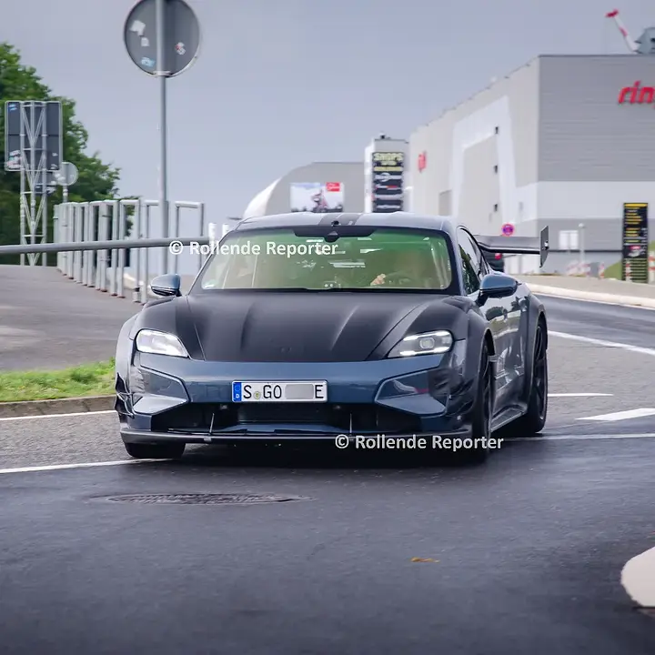 Prepare for revenge, Xiaomi 😏#PorscheTaycanTurboGTMR #PorscheTaycanTurboGT #TaycanTurboGT #Tay