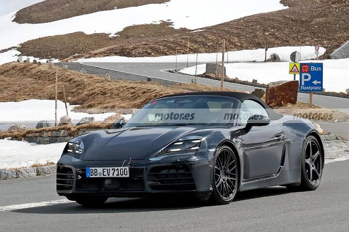 porsche-boxster-electrico-fotos-espia-alpes-2024103413-1721752817_4