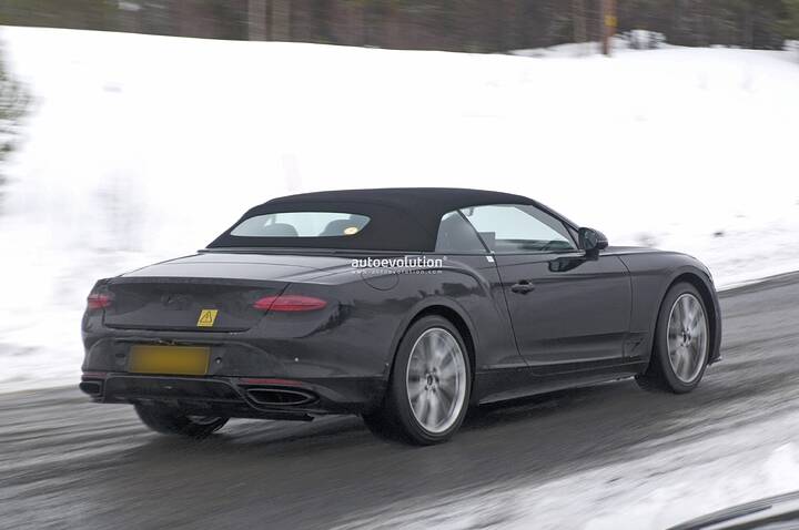 2025-bentley-continental-gt-spied-with-revised-bumpers-electric-assistance_10