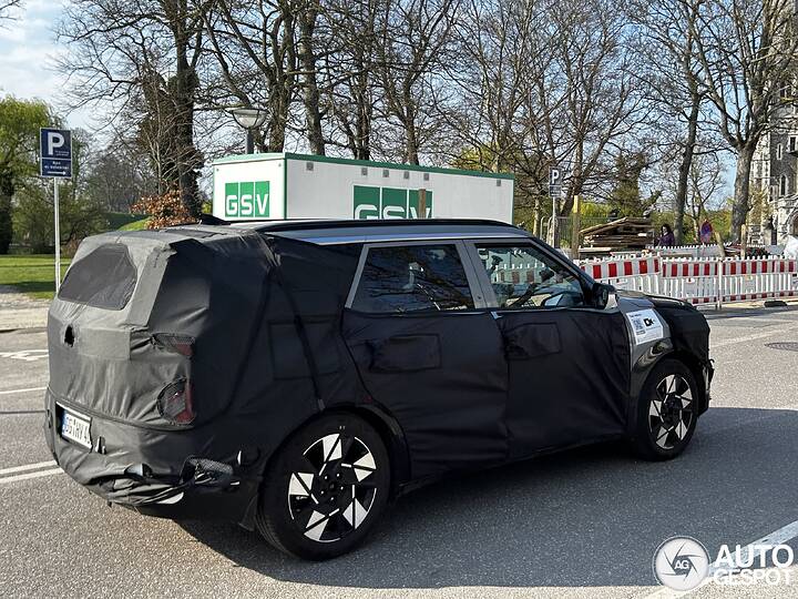 kia-niro-2025-c004e-c667514042025183448_2