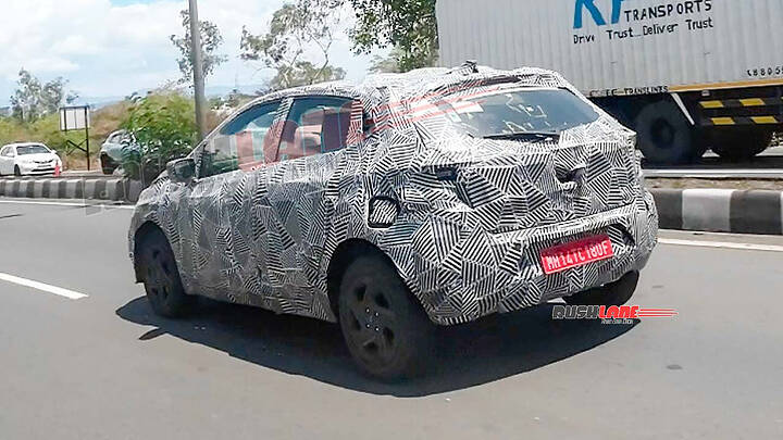 2027 Tata Altroz _ newcarscoops_ 0001